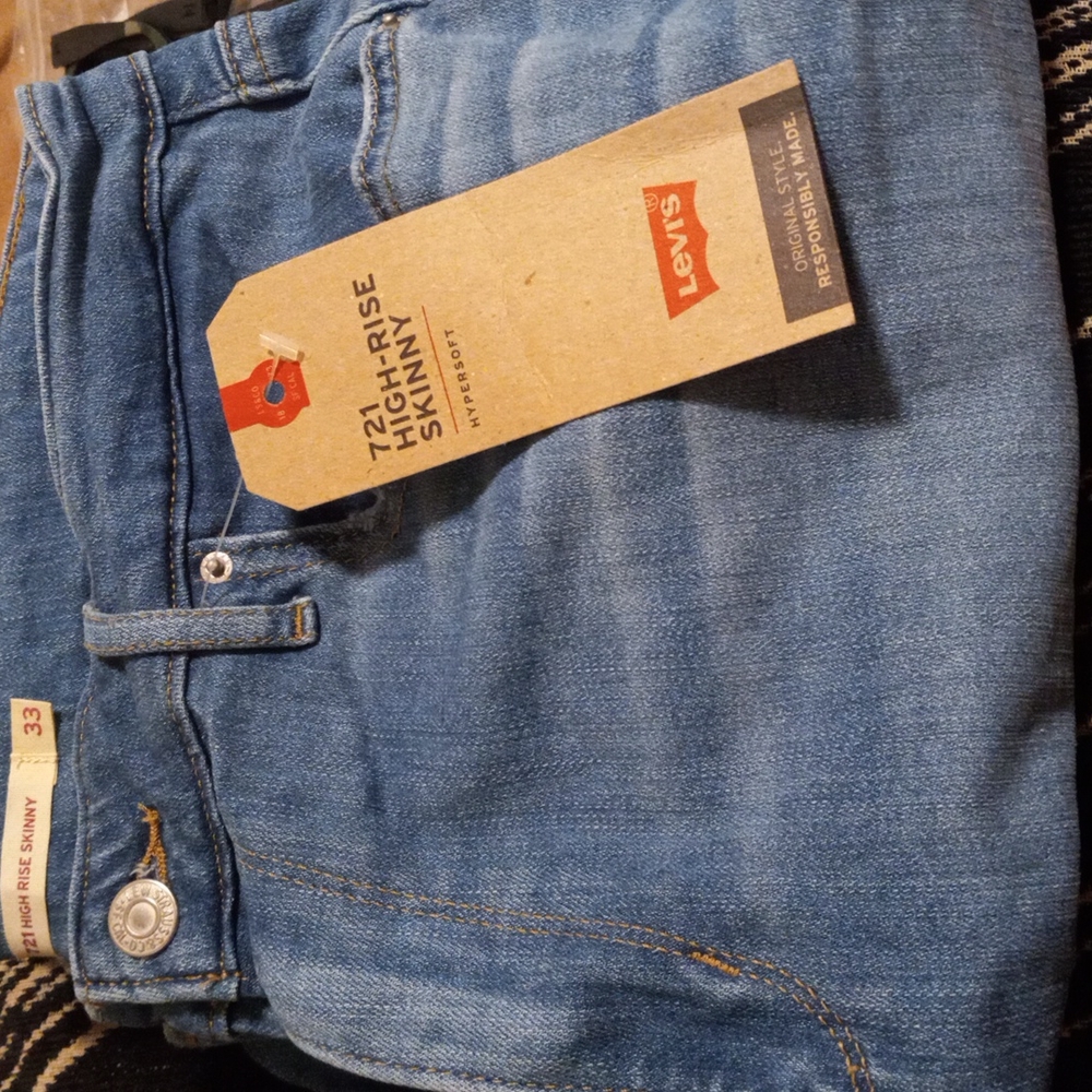 Women's jeans